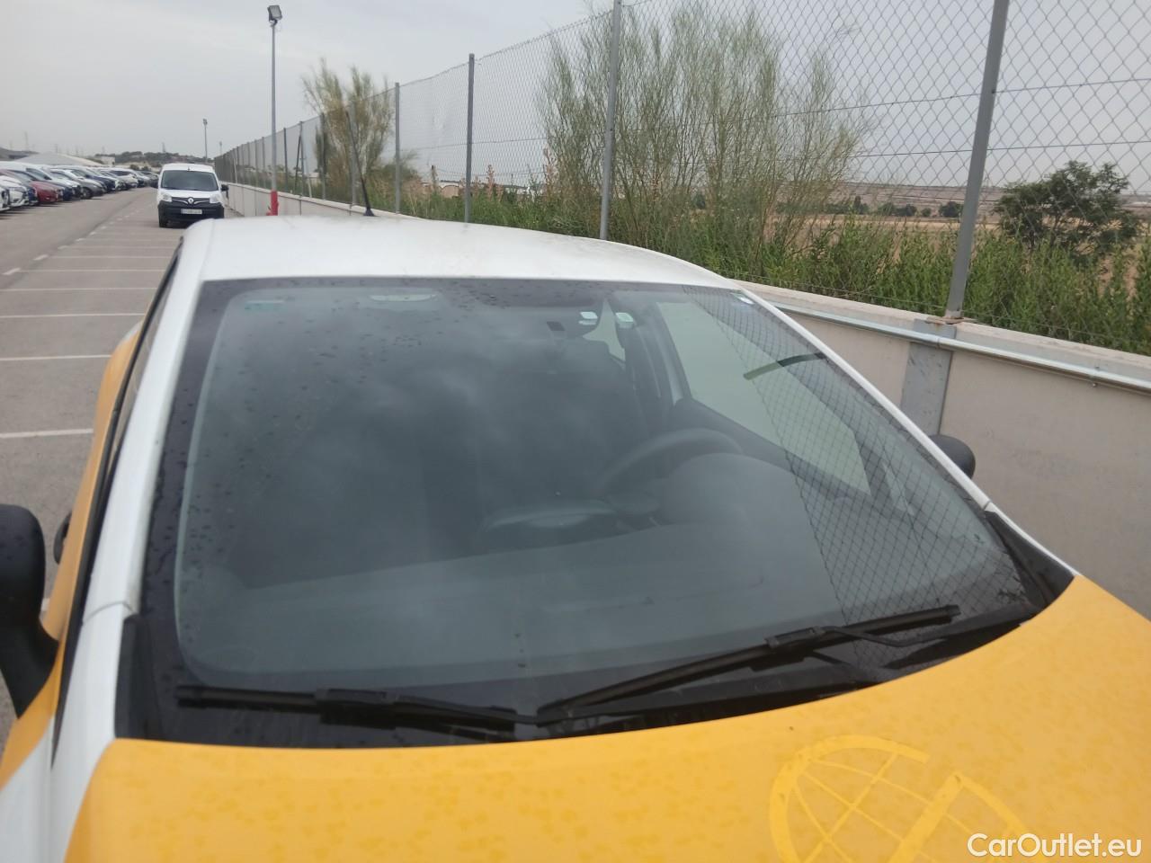 Renault  Clio  IV Business 1.5 dCi 90CV MT5 E6 #6