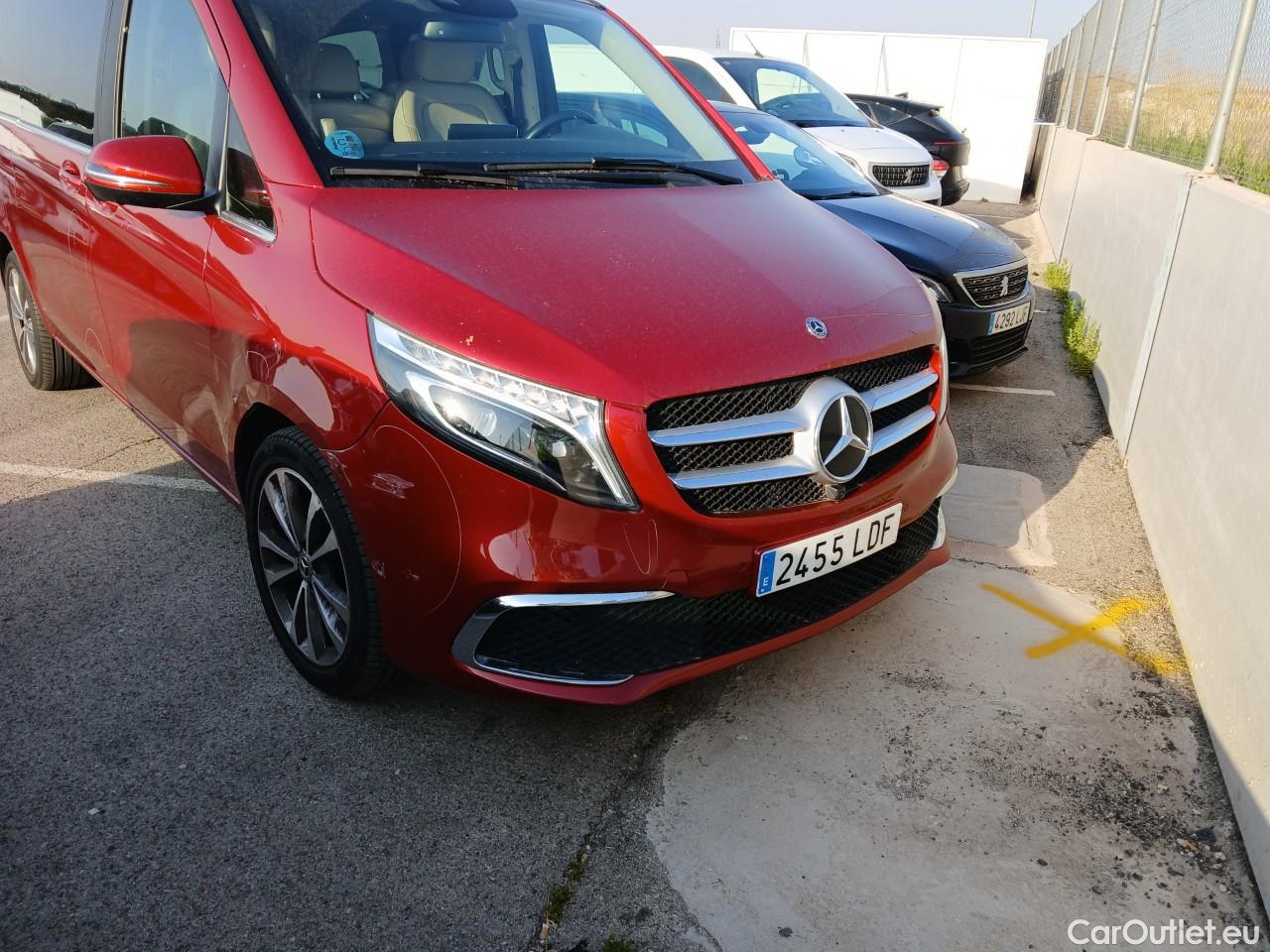  Mercedes  V-Klasse V -Clase Combi V 220/250/300 d Avantgarde Largo (447.813) 165CV AT9 E6dT #31