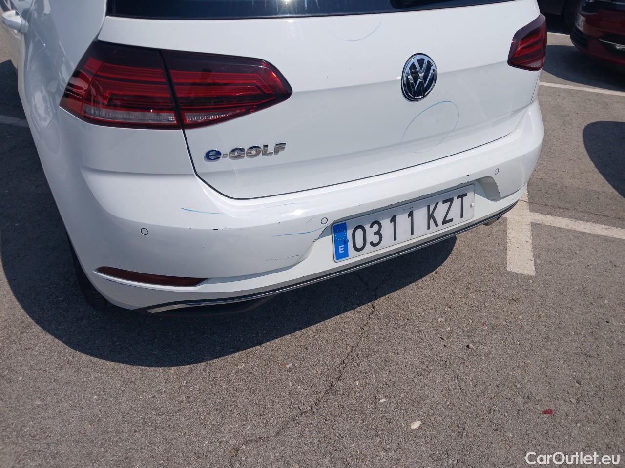  Volkswagen  Golf  VII Berlina e-35kWh #16
