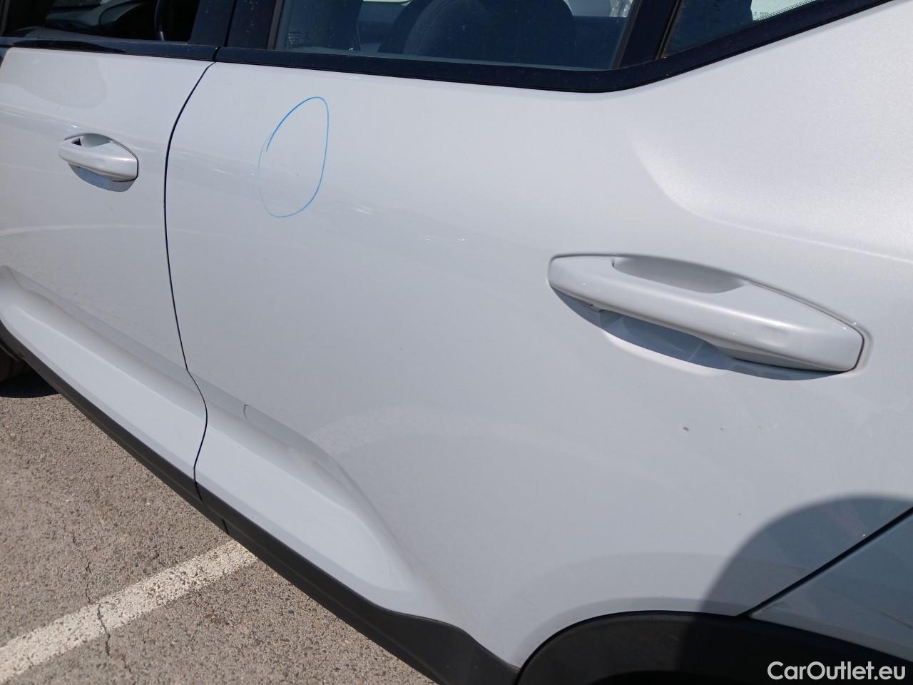  Volvo  XC 40 VOLVO XC40 / 2017 / 5P / todoterreno 1.5 T4 Twin Recharge R-Design Exp Auto #13