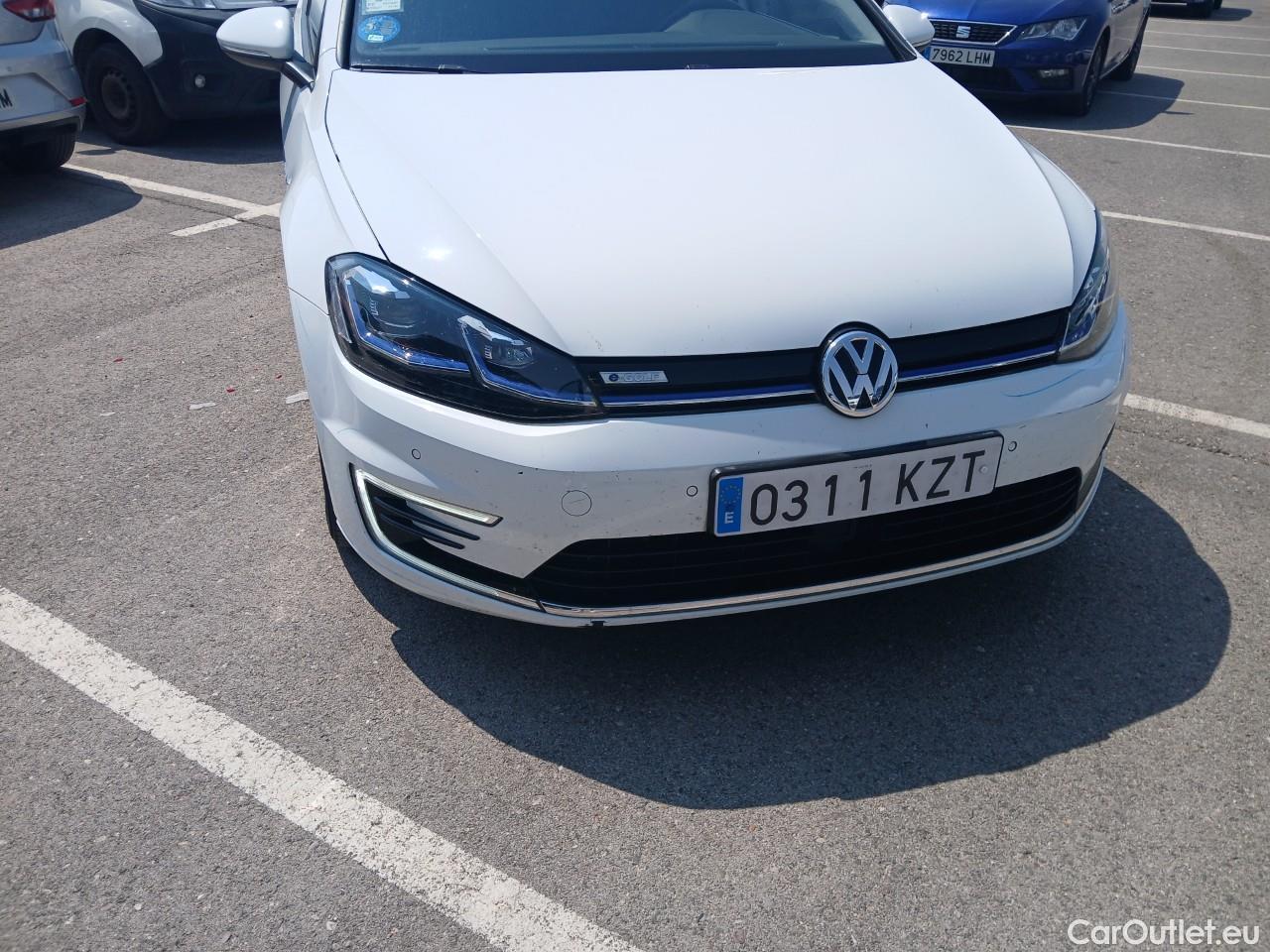  Volkswagen  Golf  VII Berlina e-35kWh #2