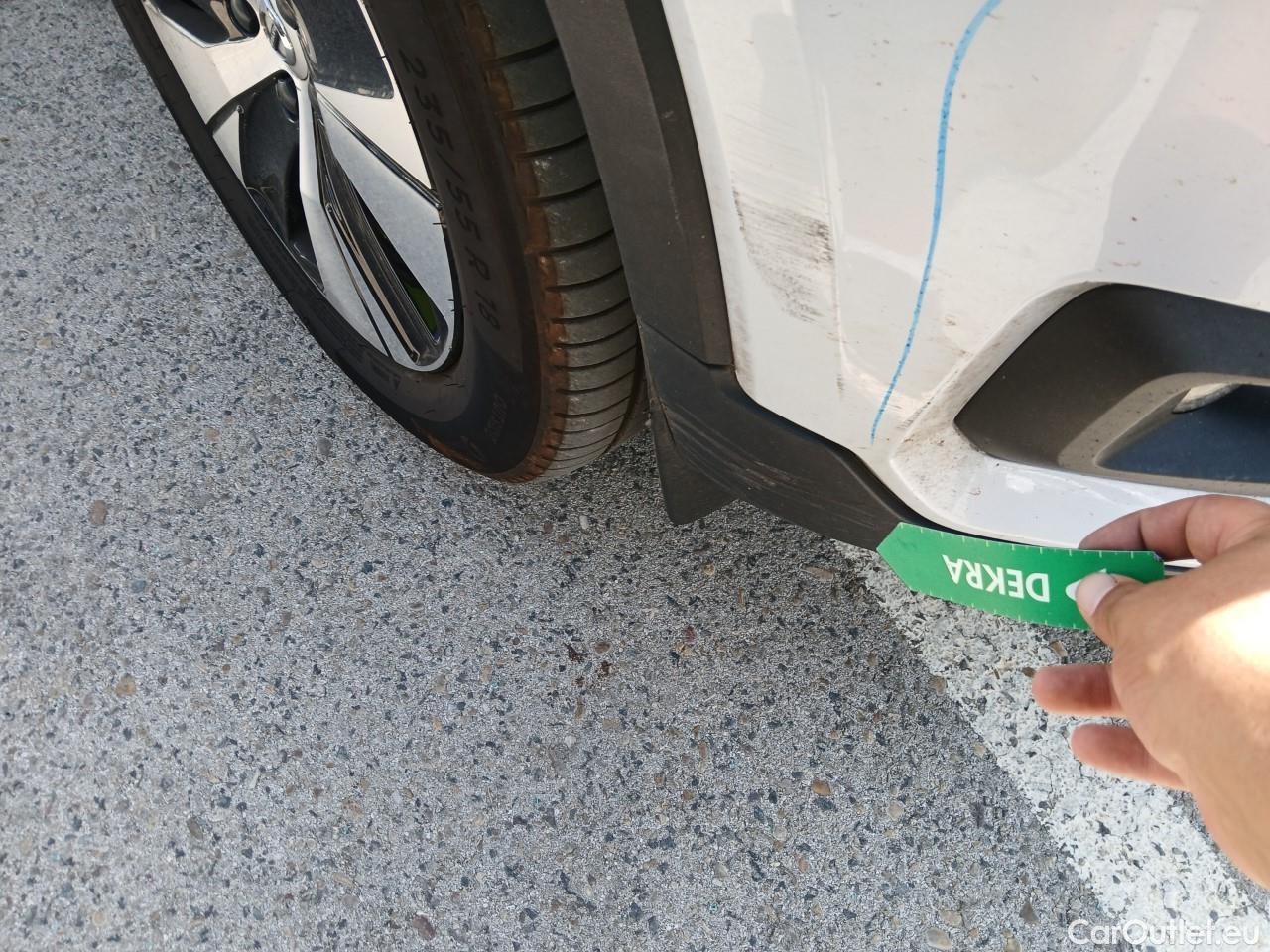  Volvo  XC 40 VOLVO XC40 / 2017 / 5P / todoterreno 1.5 T4 Twin Recharge R-Design Exp Auto #3