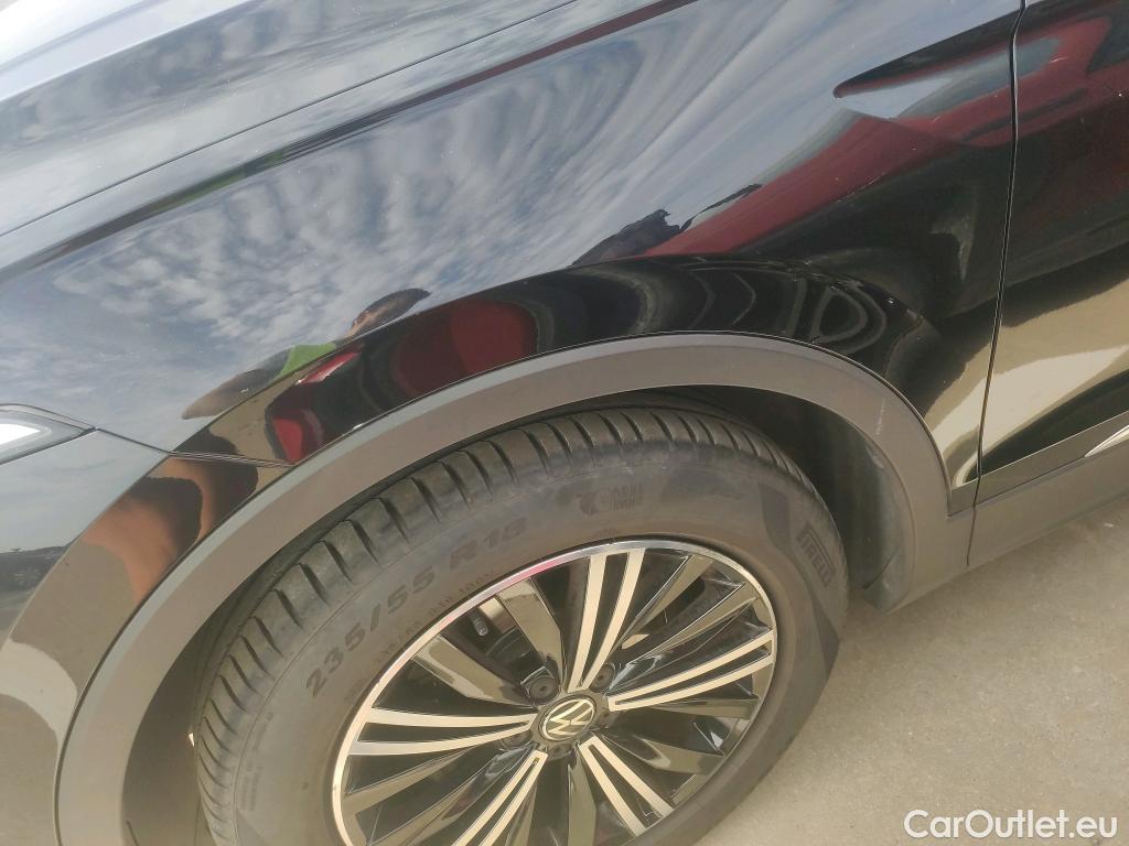  Volkswagen  Tiguan  Life 2.0 TDI 150CV AT7 E6d #23
