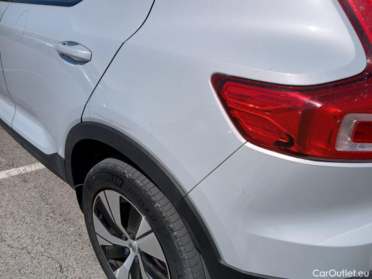  Volvo  XC 40 VOLVO XC40 / 2017 / 5P / todoterreno 1.5 T4 Twin Recharge R-Design Exp Auto #14