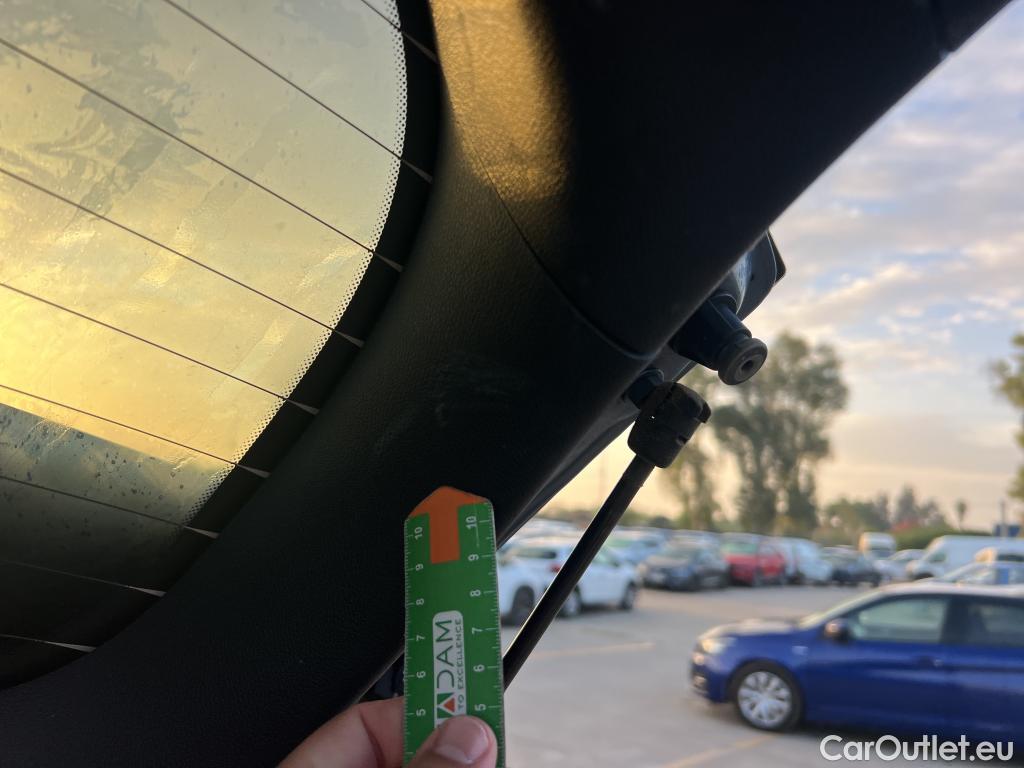  KIA  Niro  Emotion 1.6 AT6 E6d #12