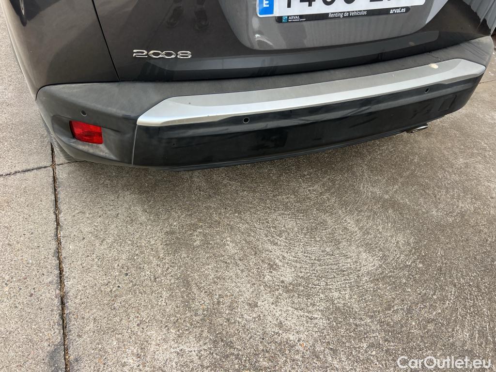  Peugeot  2008  Allure Pack 1.5 HDi 110CV MT6 E6d #5