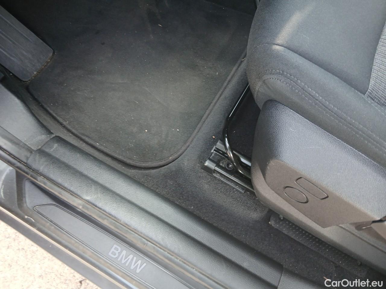  Bmw  X1 Serie  sDrive 18i Advantage 1.5 140CV AT7 E6dT #1