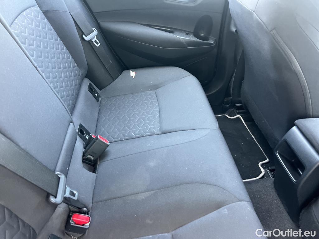  Toyota  Corolla TOYOTA  1.8 125H ACTIVE TECH E-CVT #25