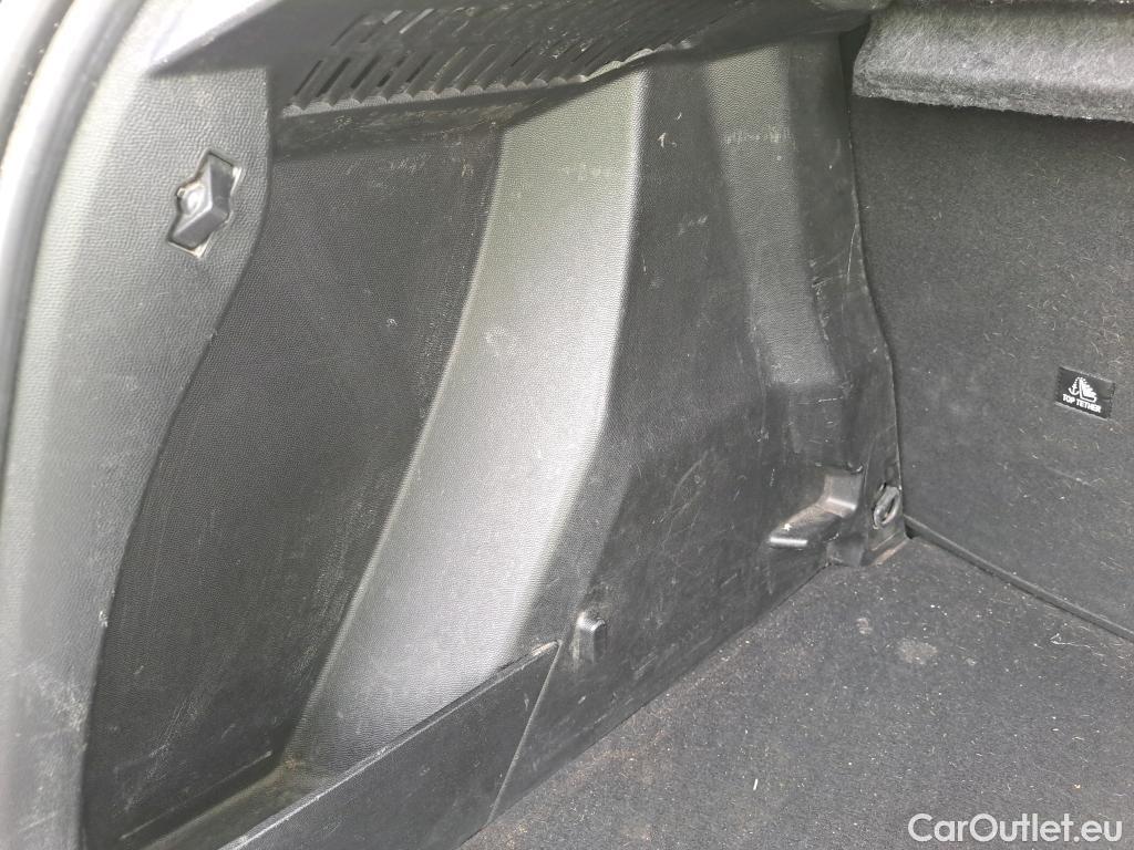  Peugeot  2008  Active 1.2 PureTech 100CV MT6 E6d #19