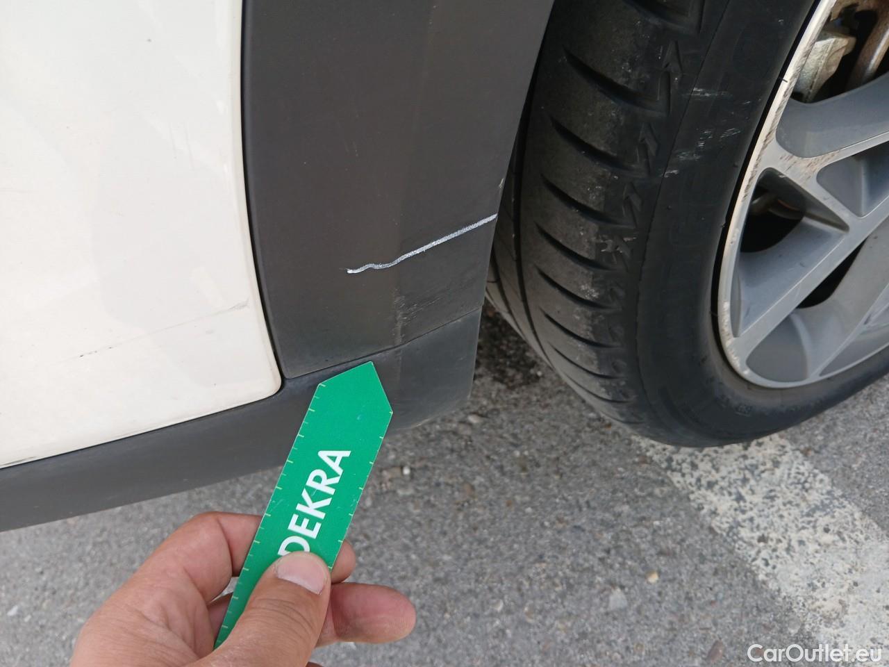  KIA  Niro  Emotion 1.6 AT6 E6d #44