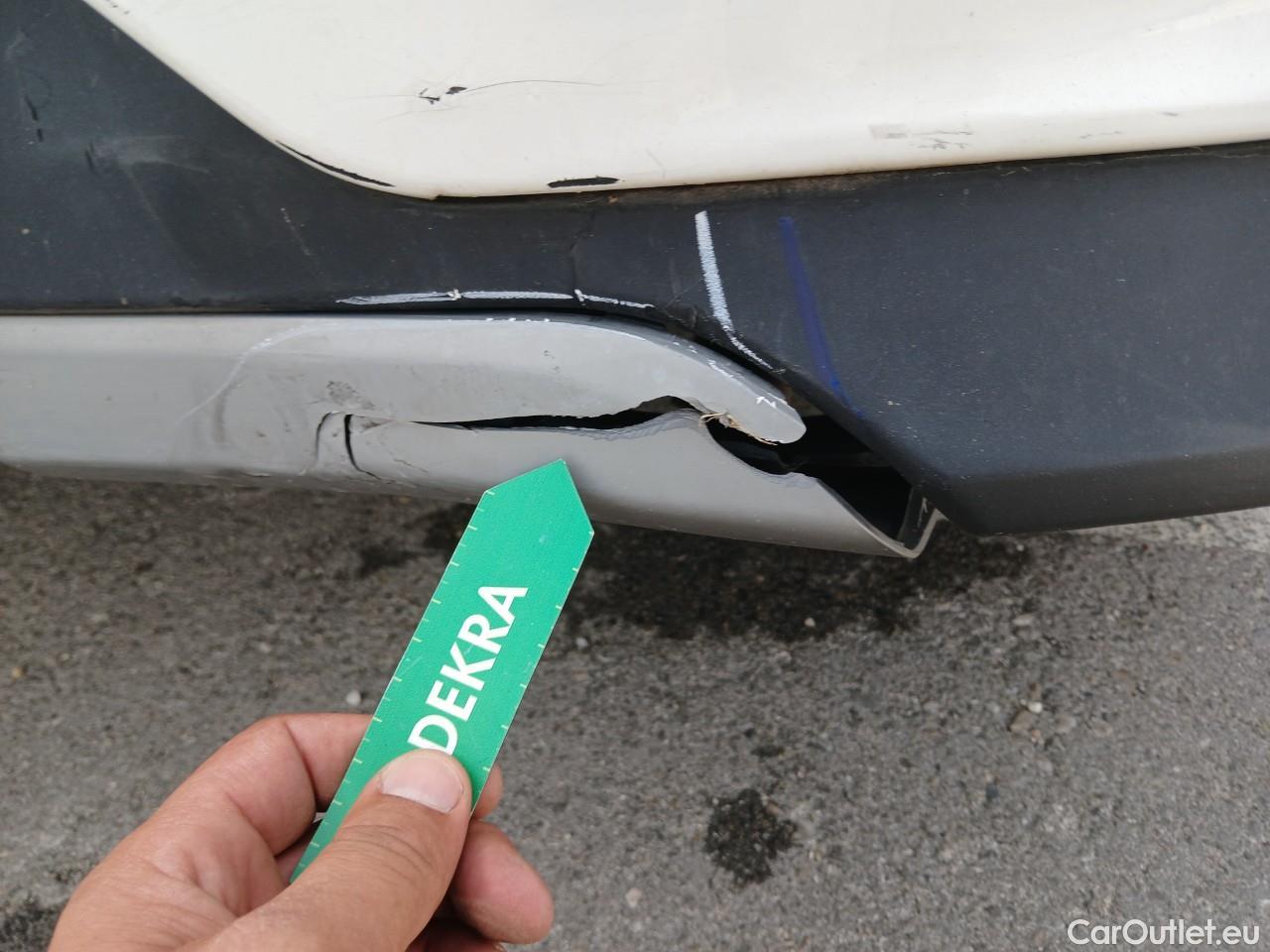  KIA  Niro  Emotion 1.6 AT6 E6d #35