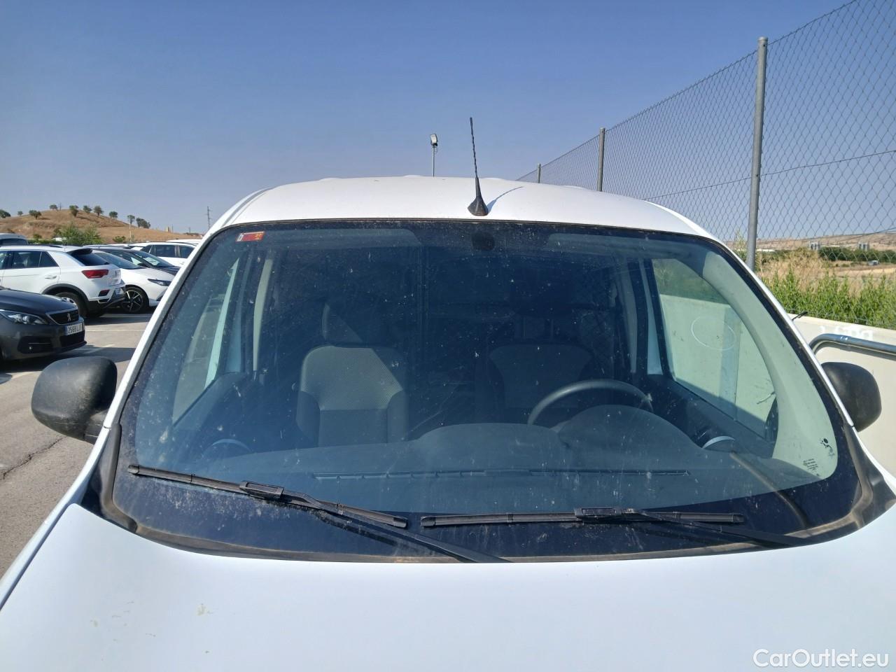  Renault  Kangoo  II Furgón Professional 1.5 dCi 95CV MT6 E6dT #1