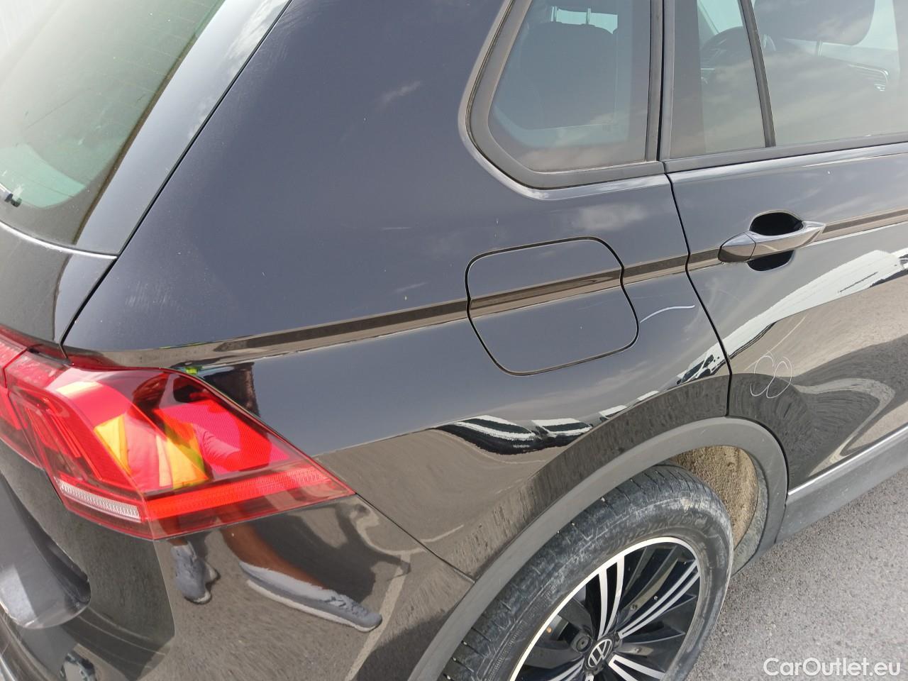  Volkswagen  Tiguan  Life 2.0 TDI 150CV AT7 E6d #19