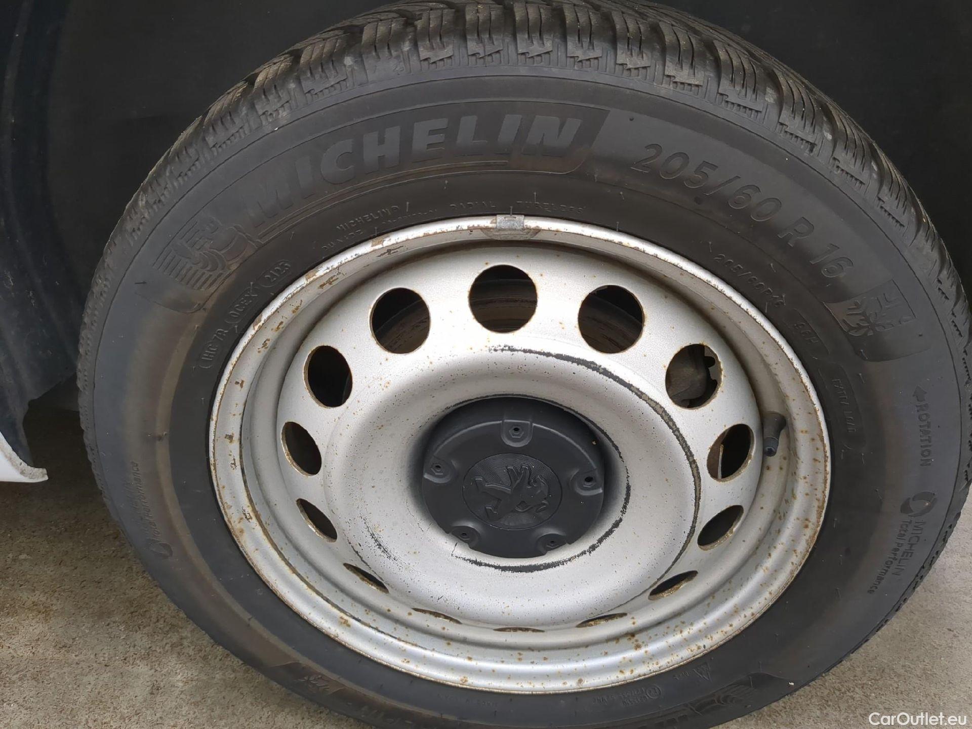  Peugeot  Partner  Asphalt L1 1.5 HDi 100CV BVM5 E6dT #2
