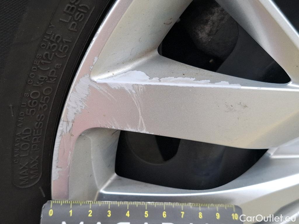  Peugeot  208  Premium 1.5 HDi 100CV BVM6 E6d #49