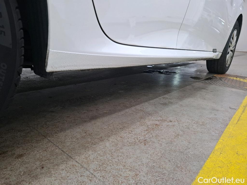  Peugeot  208  Premium 1.5 HDi 100CV BVM6 E6d #23