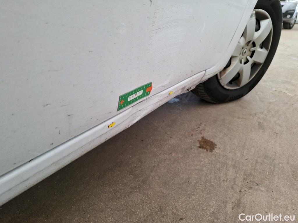  Renault  Kangoo  Express Maxi Grand Confort 1.5 dCi 90CV BVM5 E6 #27