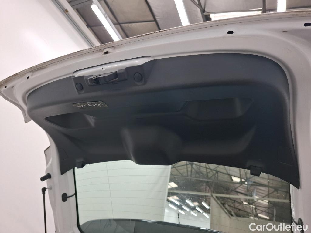 Peugeot  208  Premium 1.5 HDi 100CV BVM6 E6d #33