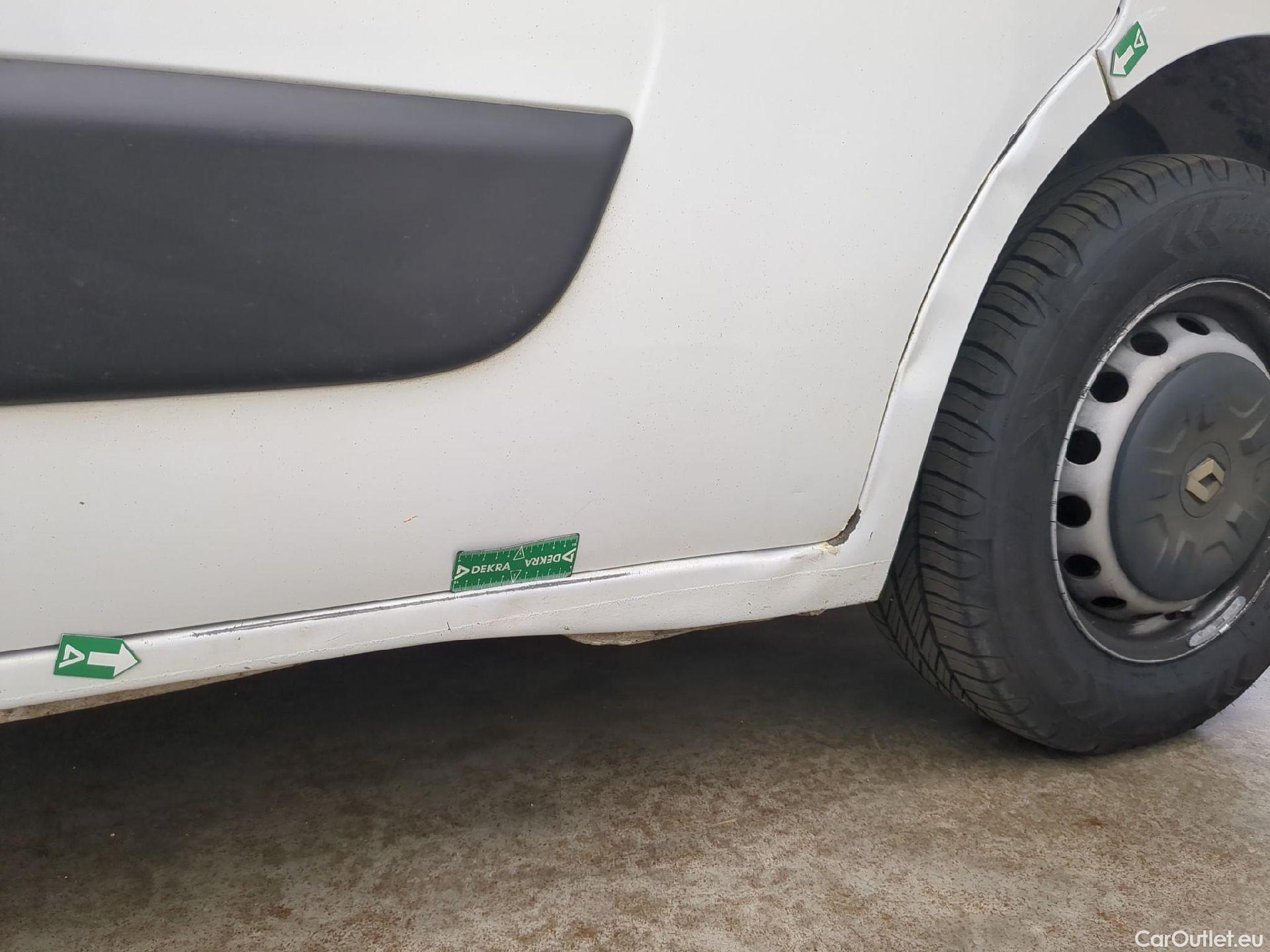  Renault  Master RENAULT  VU 4p Fourgon CA GCf Trac F3500 L3H2 dCi 130 Euro6 #24