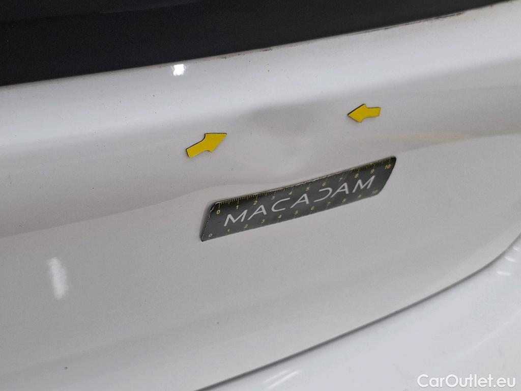  Peugeot  208  Premium 1.5 HDi 100CV BVM6 E6d #22