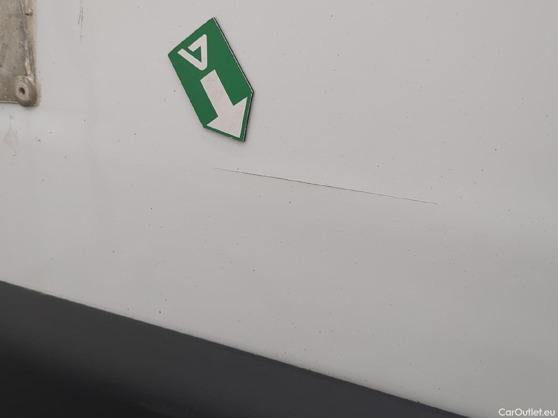  Renault  Master RENAULT  VU 4p Fourgon CA GCf Trac F3500 L3H2 dCi 130 Euro6 #64