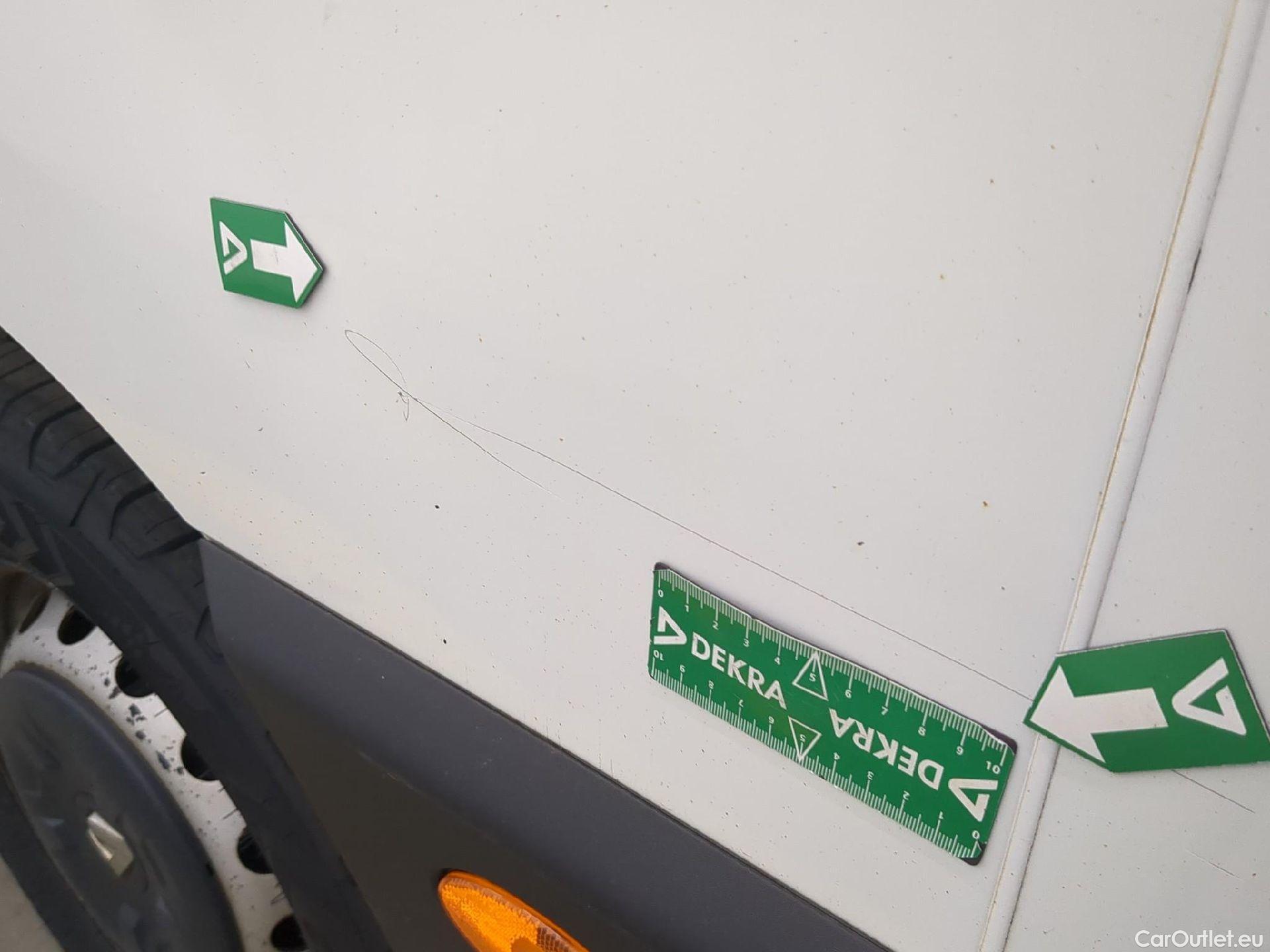  Renault  Master RENAULT  VU 4p Fourgon CA GCf Trac F3500 L3H2 dCi 130 Euro6 #54