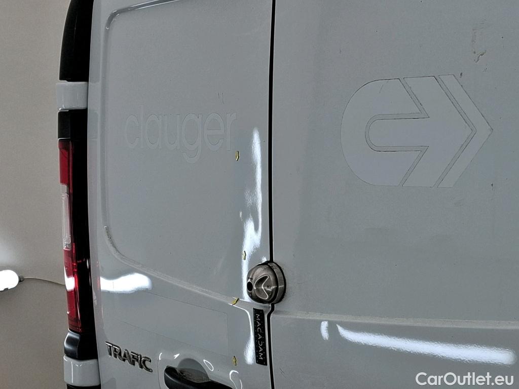  Renault  Trafic RENAULT  / 2019 / 4P / Fourgon tole FG GCF L2H1 1300 Energy dCi 145 #49