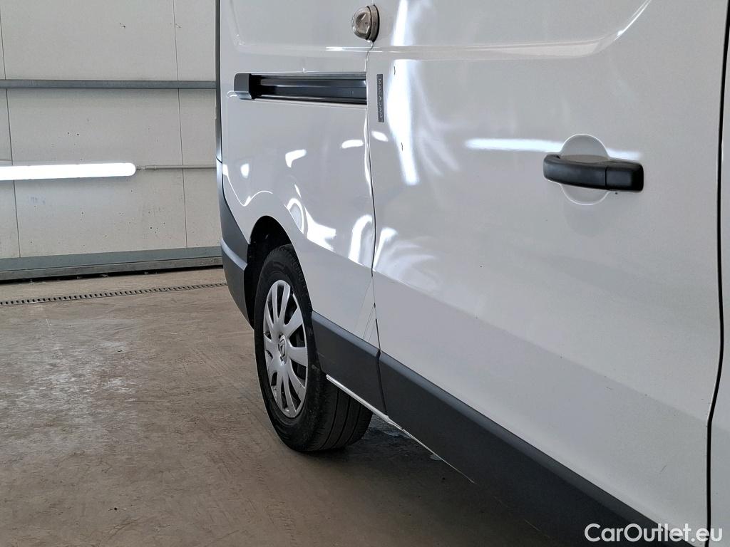  Renault  Trafic RENAULT  / 2019 / 4P / Fourgon tole FG GCF L2H1 1300 Energy dCi 145 #41