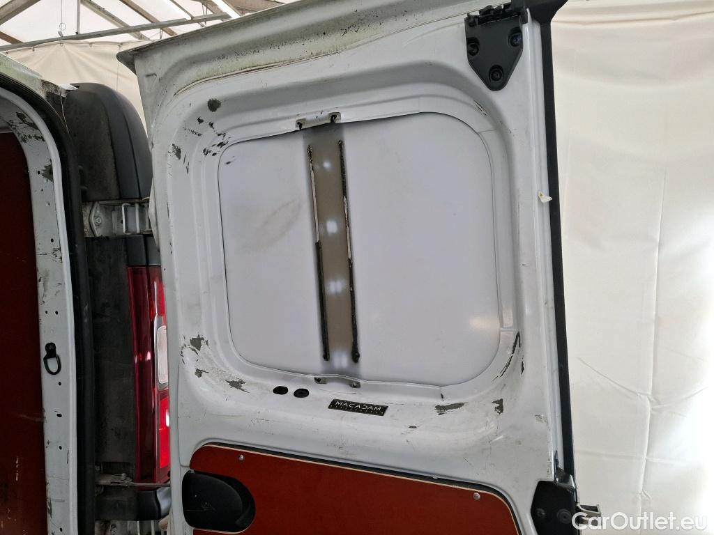  Renault  Trafic RENAULT  / 2019 / 4P / Fourgon tole FG GCF L2H1 1300 Energy dCi 145 #64