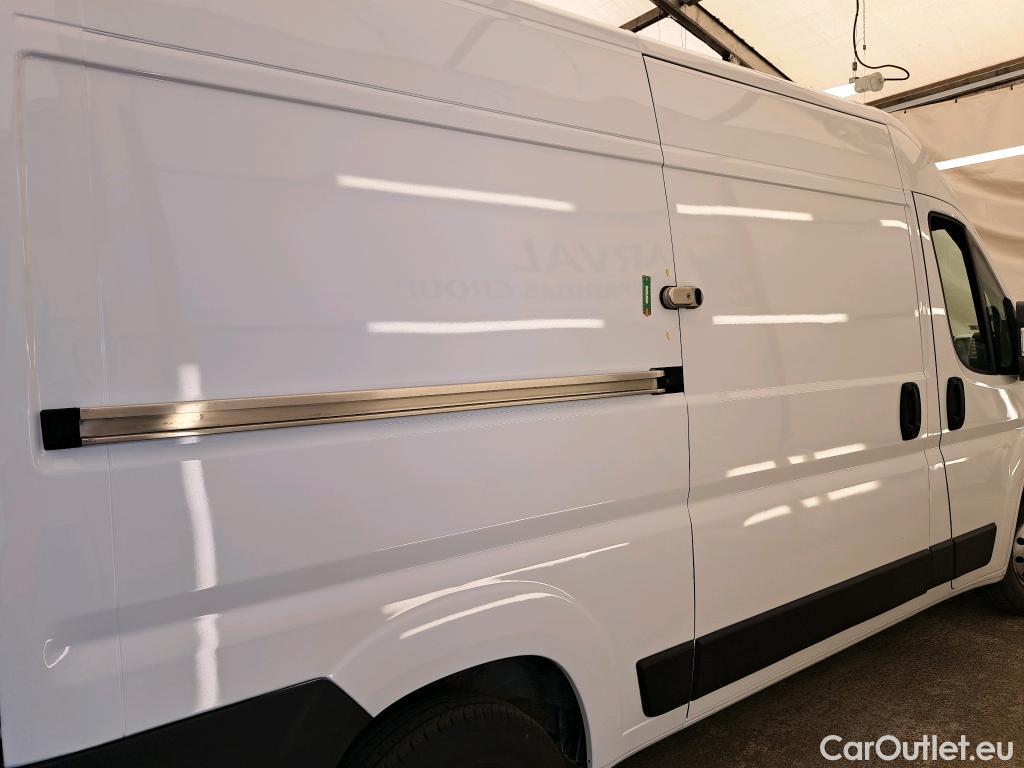  Fiat  Ducato Fiat  VU 4p Fourgon 3.3 M H2 2.3 Mjt 130 Pack #9