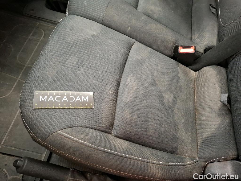  Renault  Trafic  III Fourgon Grand Confort L1H1 1200 1.6 dCi 145CV BVM6 E6dT #22
