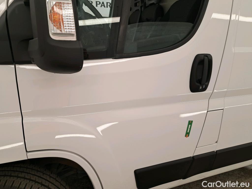  Fiat  Ducato Fiat  VU 4p Fourgon 3.3 M H2 2.3 Mjt 130 Pack #29