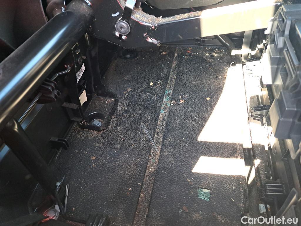  Renault  Master  Chassis Cabine L3H1 3 5t 2.3 dCi 130CV E6 #44