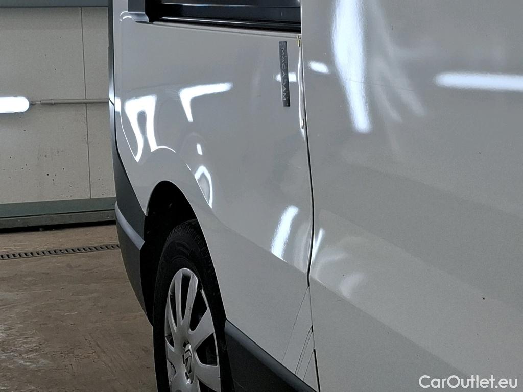  Renault  Trafic RENAULT  / 2019 / 4P / Fourgon tole FG GCF L2H1 1300 Energy dCi 145 #27