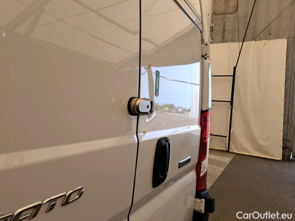 Fiat  Ducato Fiat  VU 4p Fourgon 3.3 M H2 2.3 Mjt 130 Pack #14