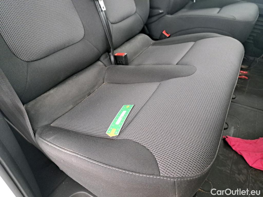  Renault  Trafic  Fourgon L1H1 2T8 Confort 2.0 dCi 110CV BVM6 E6d #8
