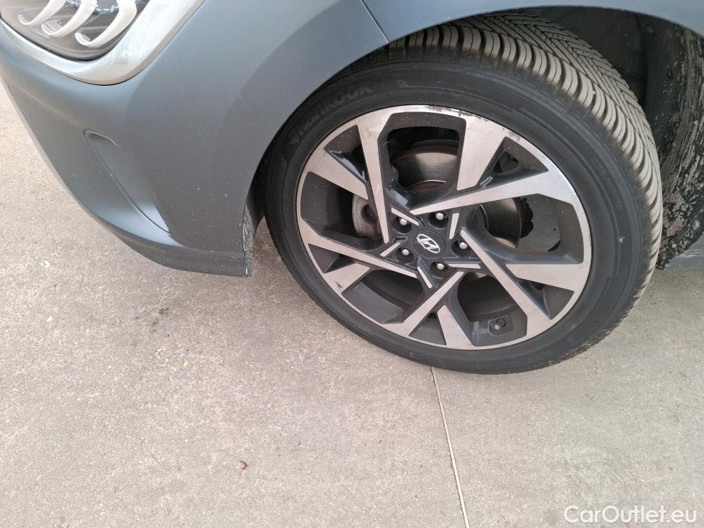  Hyundai  Konna Kona Executive 2WD 1.6 CRDi 135CV BVA7 E6dT #6
