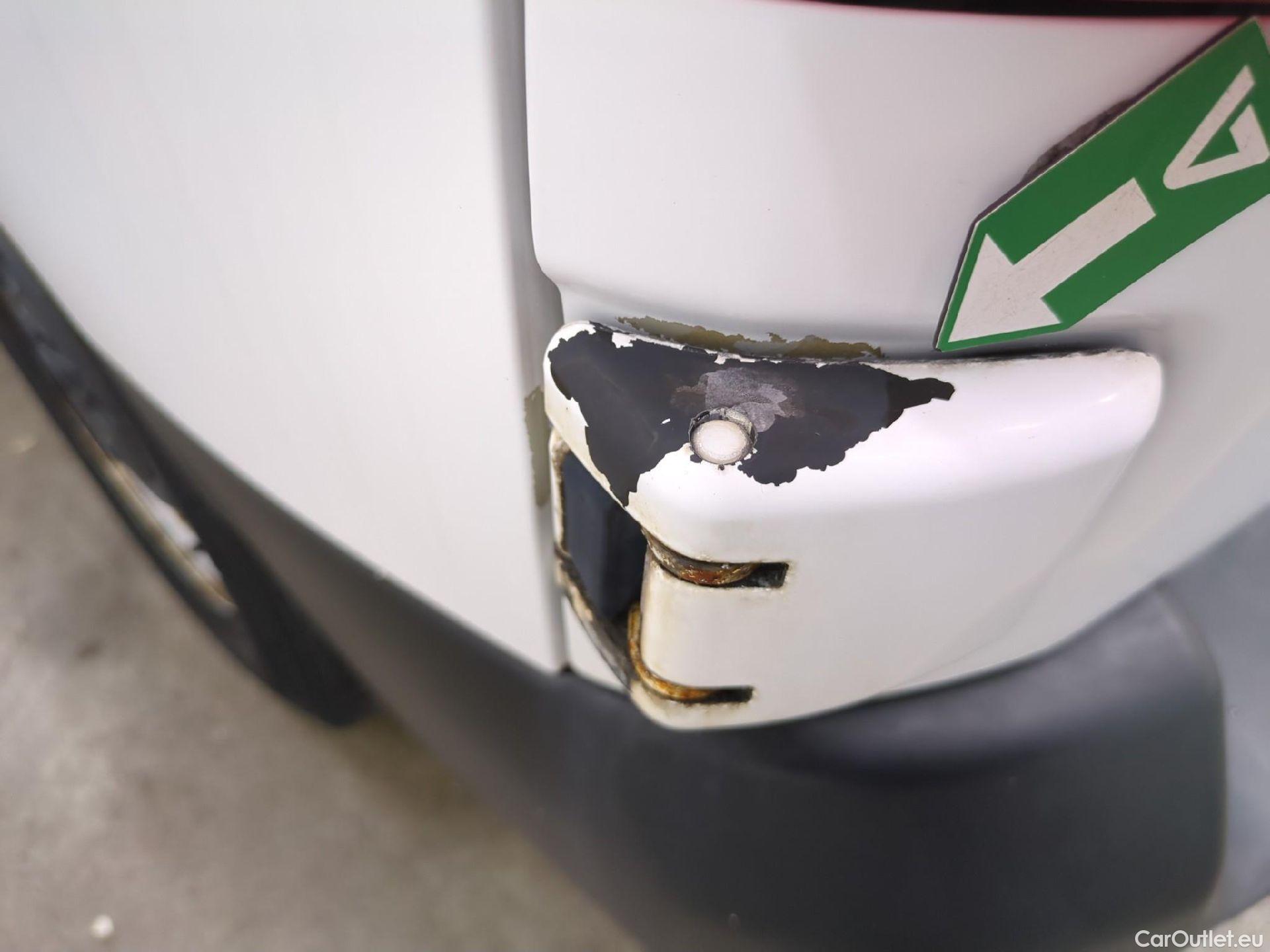  Peugeot  Expert  Kombi L2 1.6 HDi 115CV BVM6 E6 #10