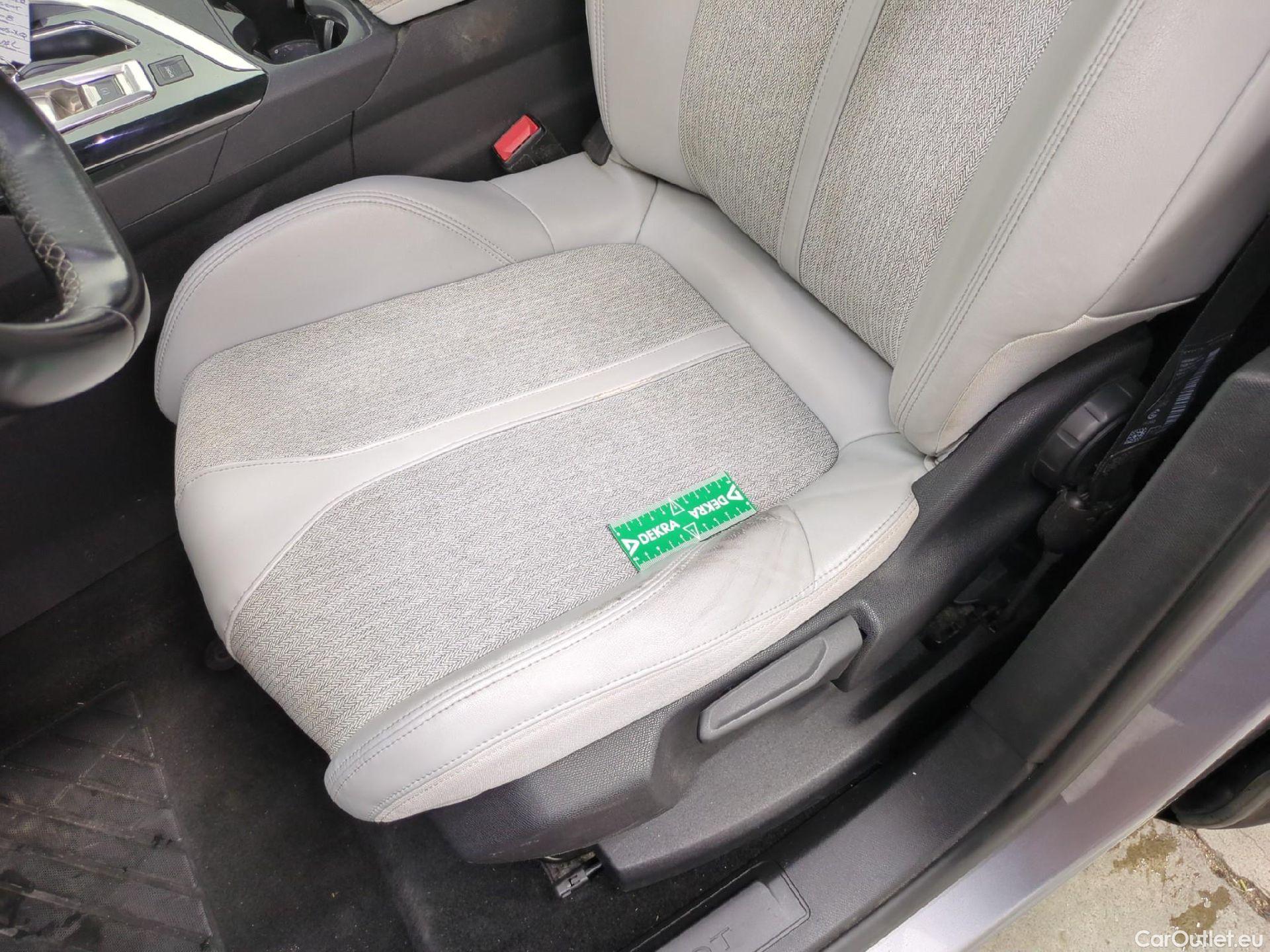  Peugeot  3008  Allure Business 1.5 HDi 130CV BVA8 E6dT #4