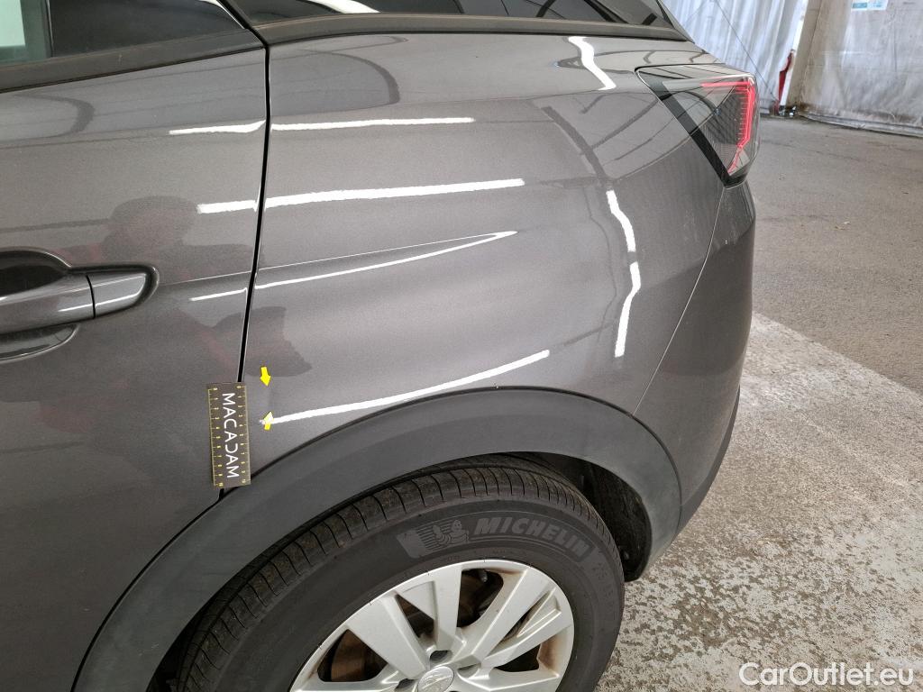  Peugeot  3008  Active Pack 1.2 PureTech 130CV BVM6 E6d #3