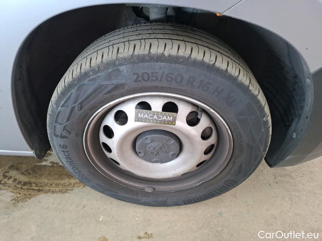  Peugeot  Partner  Asphalt L2 1.5 HDi 100CV BVM5 E6d #20