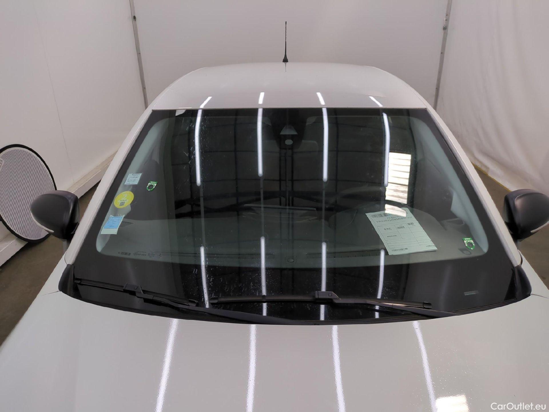  Peugeot  208  Premium 1.5 HDi 100CV BVM6 E6d #7