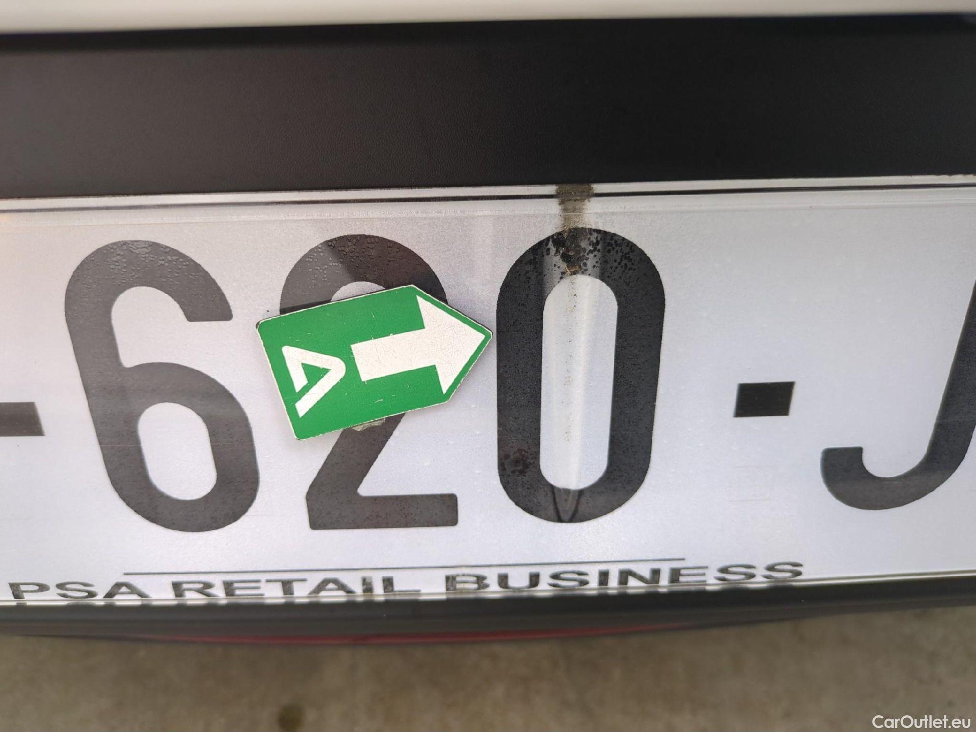  Peugeot  208  Premium 1.5 HDi 100CV BVM6 E6d #1