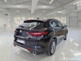  Alfa Romeo   STELVIO ALFA ROMEO / 2017 / 5P / SUV 2.2 TURBO DIESEL 160CV BUSINESS AT8 RWD #2