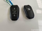  Peugeot  2008 PEUGEOT  / 2019 / 5P / CROSSOVER BLUEHDI 110 ALLURE PACK S/S #84