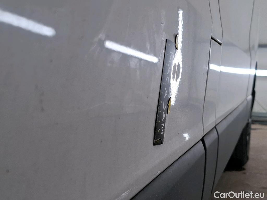  Renault  Trafic  Fourgon L2H1 3T Grand Confort 2.0 dCi 130CV BVM6 E6d #44