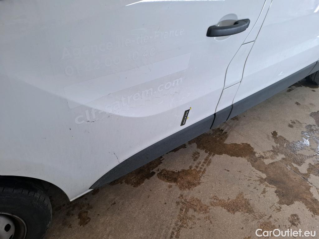  Renault  Trafic  Fourgon L2H1 3T Grand Confort 2.0 dCi 130CV BVM6 E6d #43