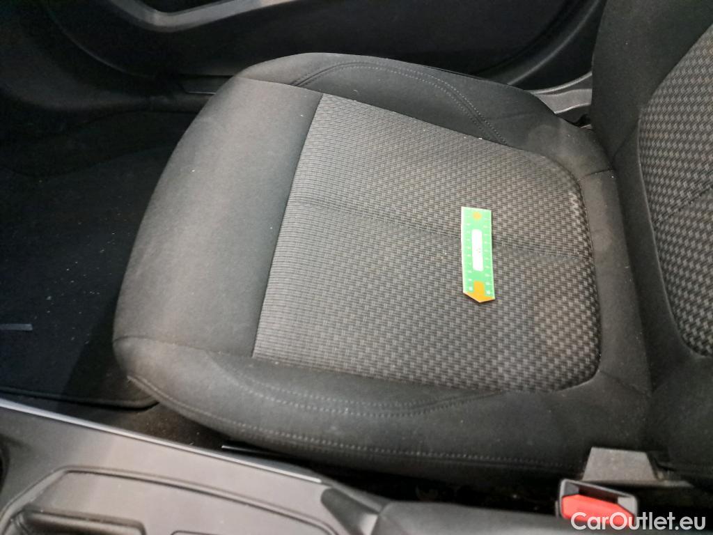  Bmw  Serie 1 Série 1 Berline 116 d Lounge 1.5 115CV BVM6 E6d #31