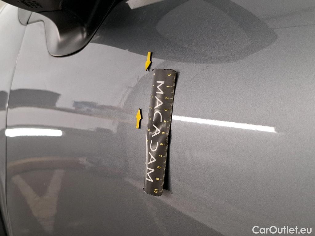  Citroen  C3  Shine 1.2 PureTech 110CV BVM6 E6d #16