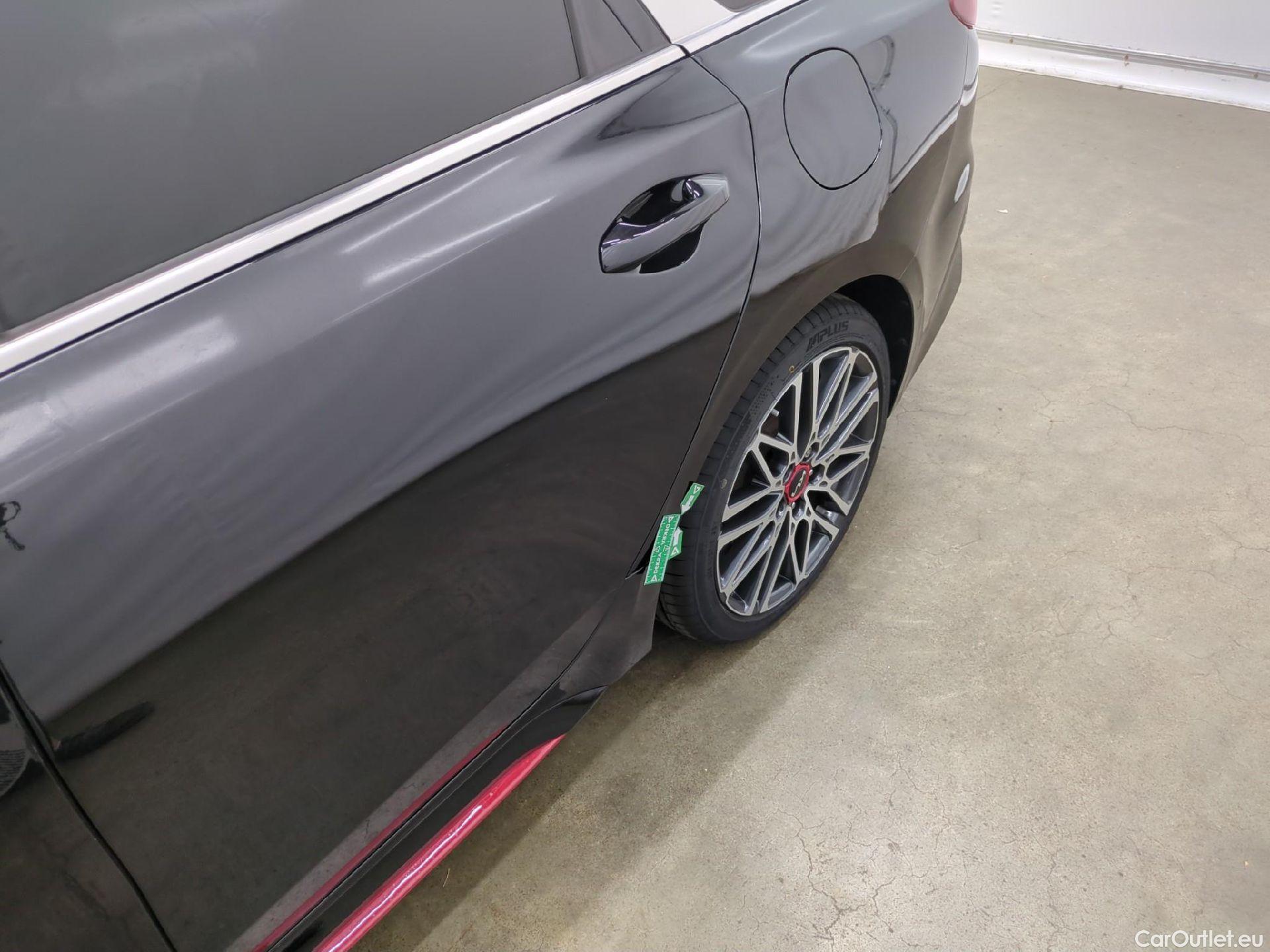  KIA  Cee'd ProCeed GT 1.6 T-GDI 205CV BVA7 E6d #17